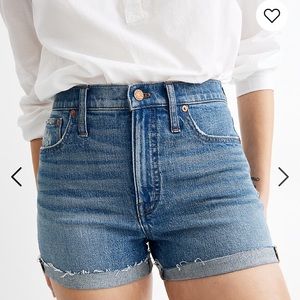 Madewell denim shorts!